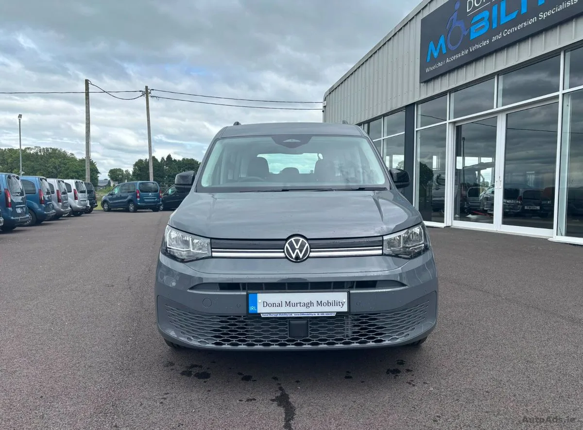 2026 Volkswagen Caddy Maxi Life – photo 2