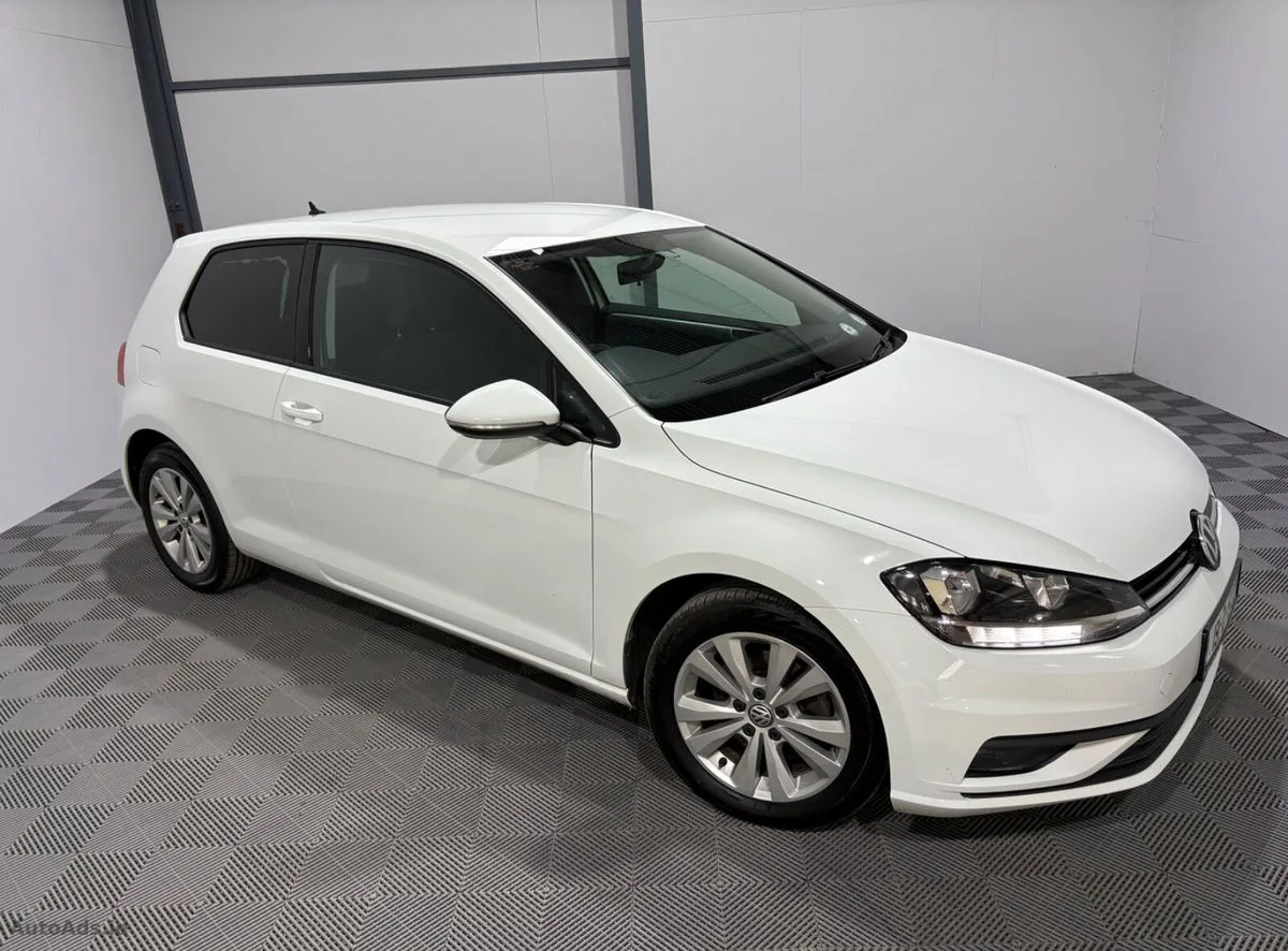 2019 Volkswagen Golf – photo 2