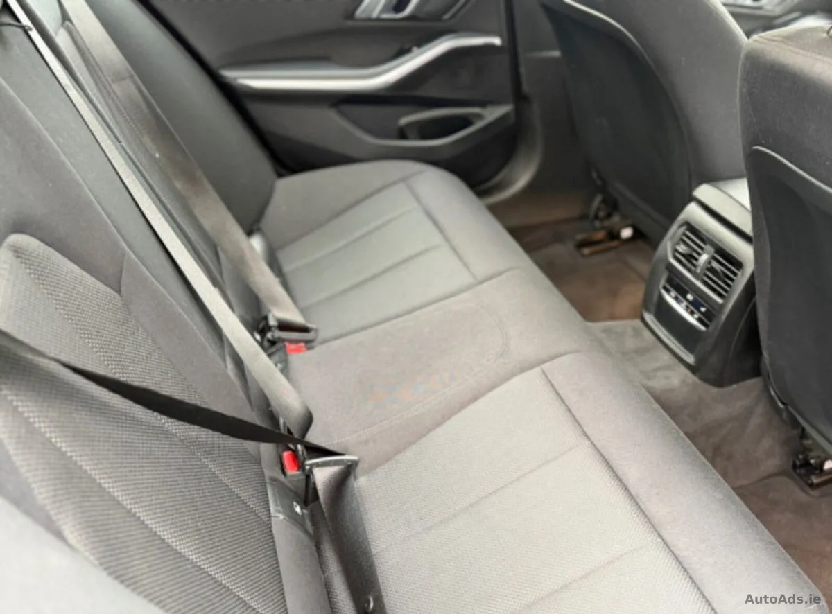 2020 BMW 3-Series – photo 19