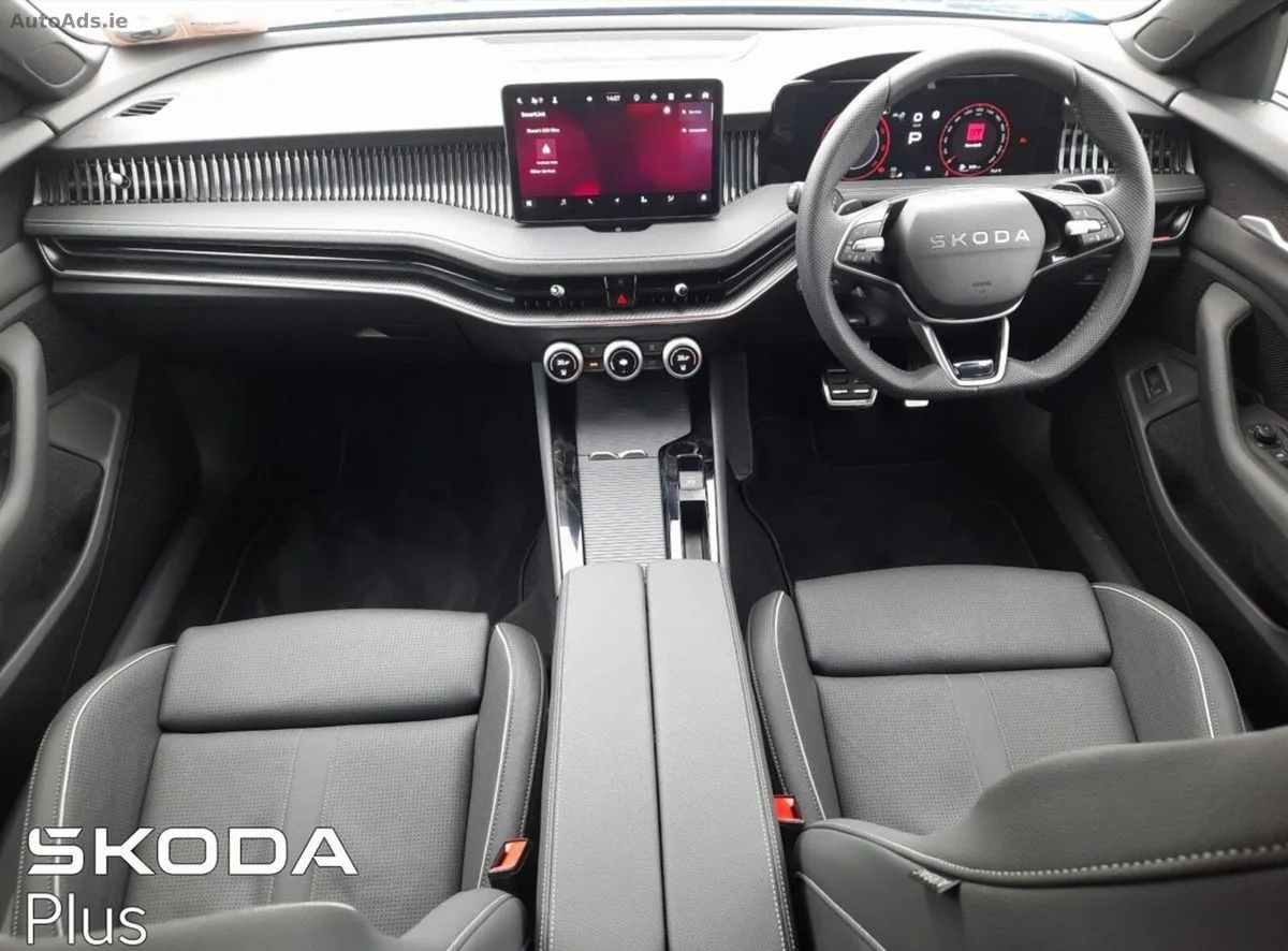2026 Skoda Superb – photo 2