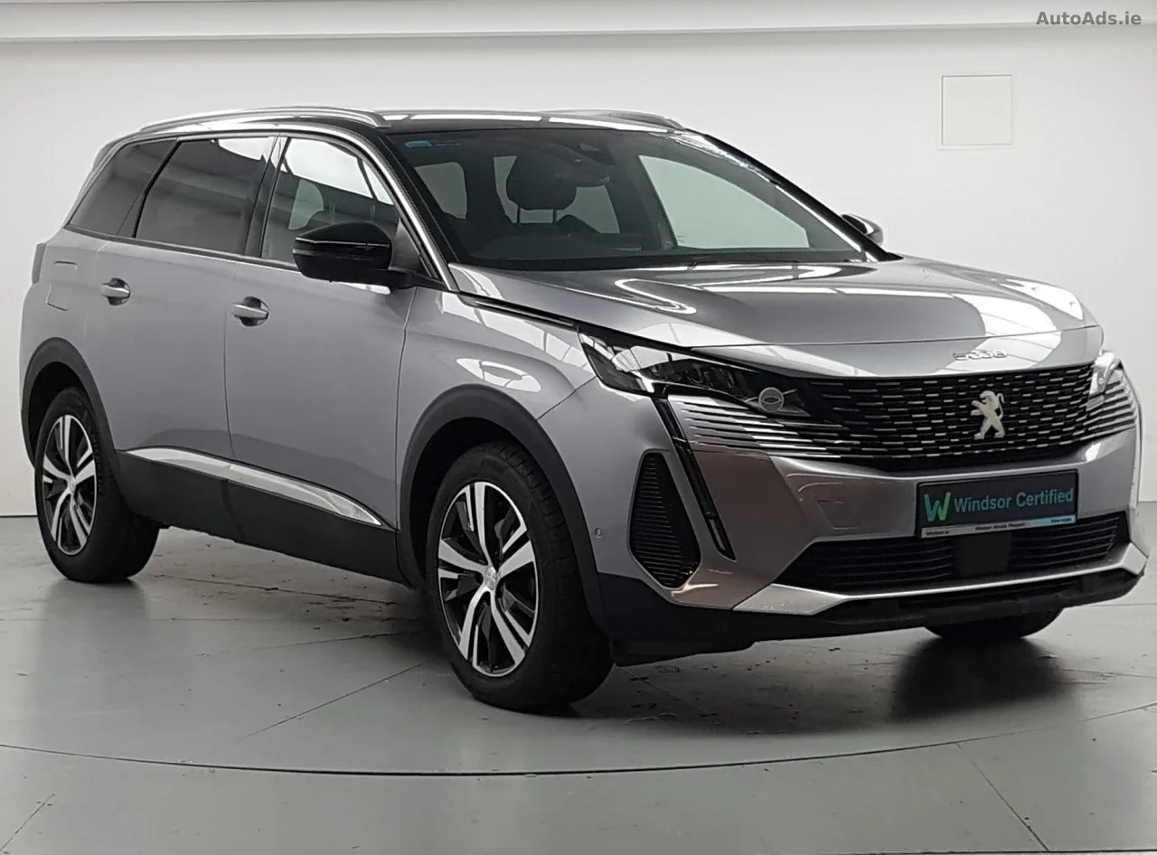2023 Peugeot 5008