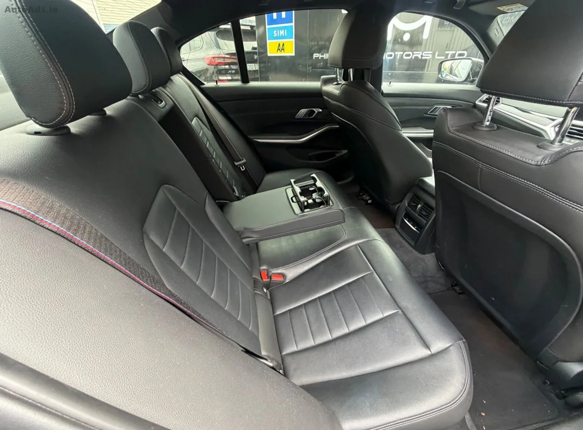 2022 BMW 3-Series – photo 12