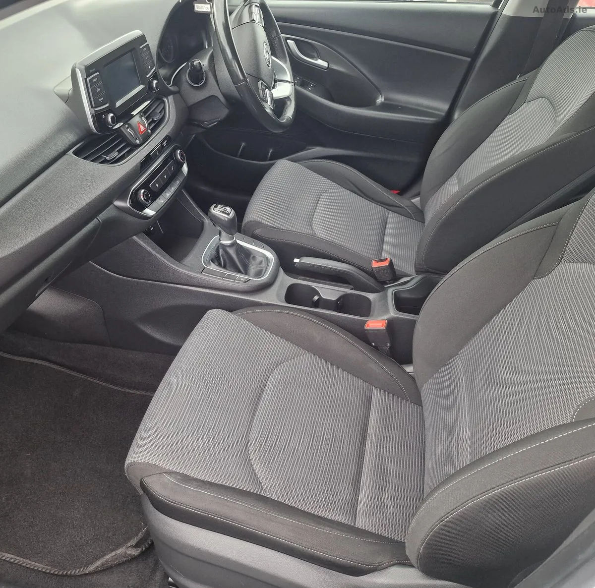 2017 Hyundai i30 – photo 15