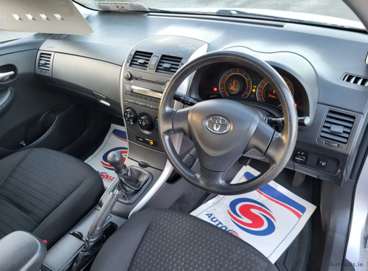 2010 Toyota Corolla – photo 11