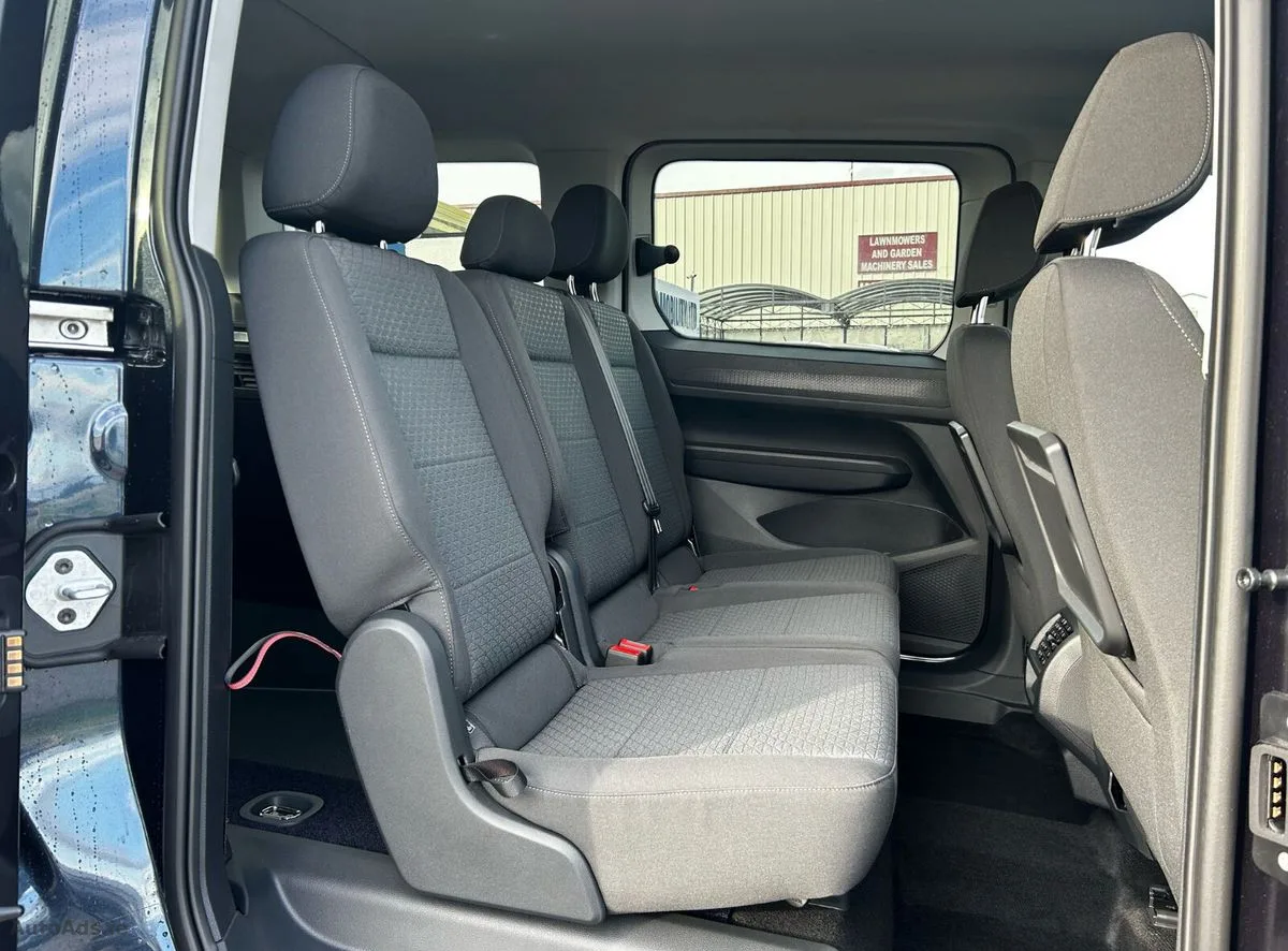 2026 Ford Tourneo Connect – photo 14