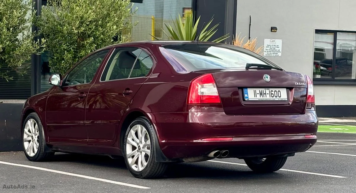 2011 Skoda Octavia – photo 6