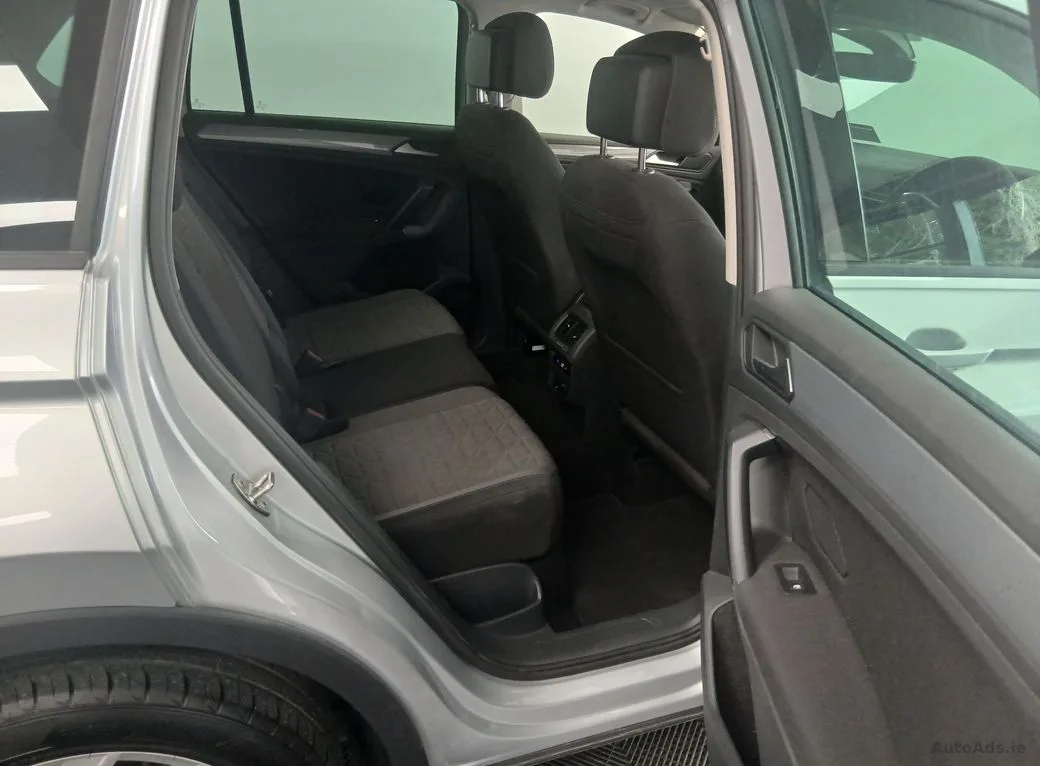 2023 Volkswagen Tiguan – photo 6