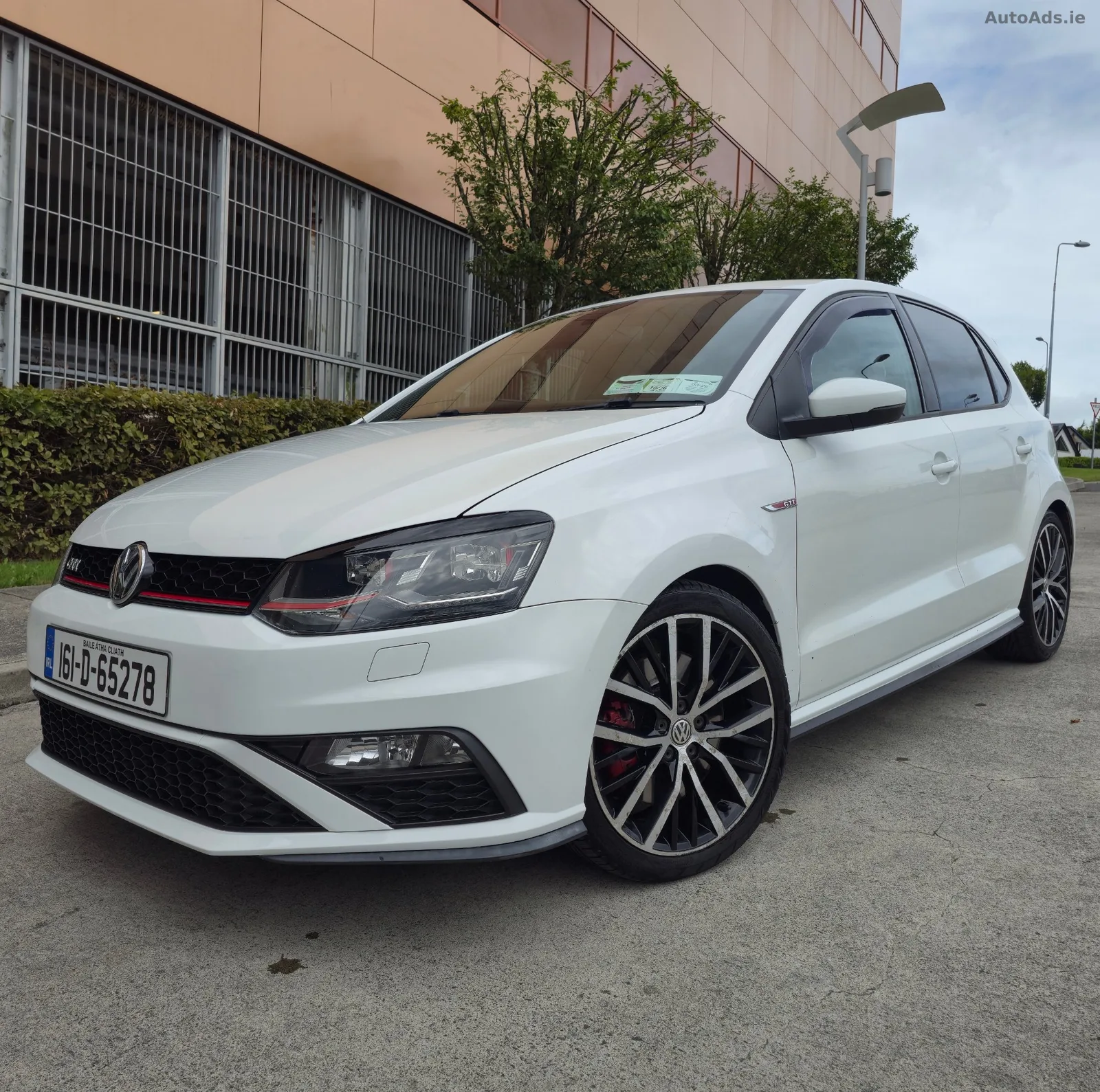 2016 Volkswagen Polo