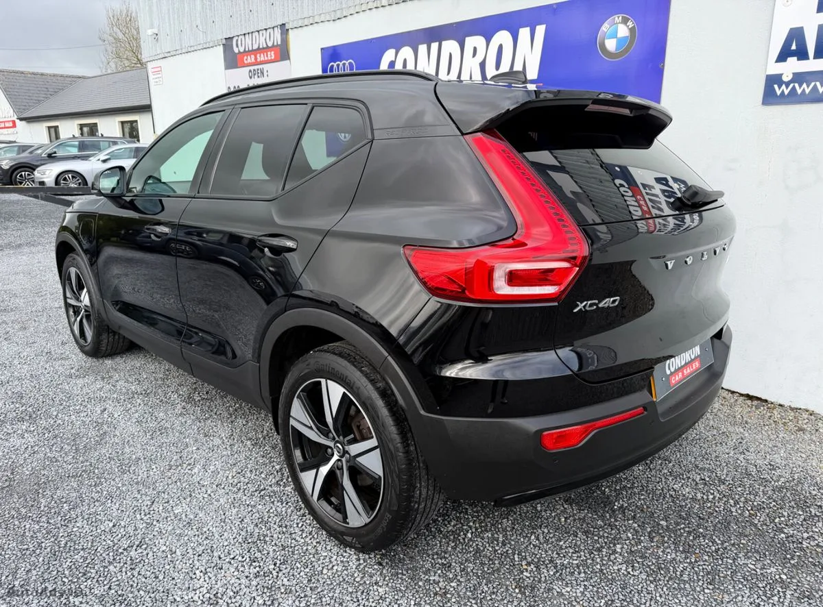 2022 Volvo XC40 – photo 3