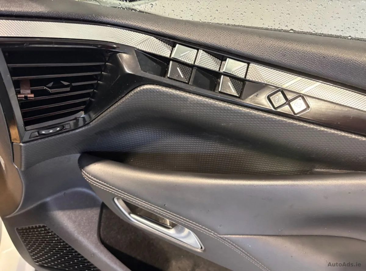 2022 DS Automobiles DS 4 – photo 10