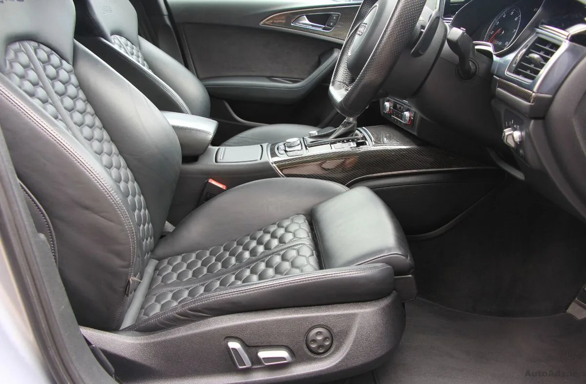 2016 Audi RS6 – photo 12