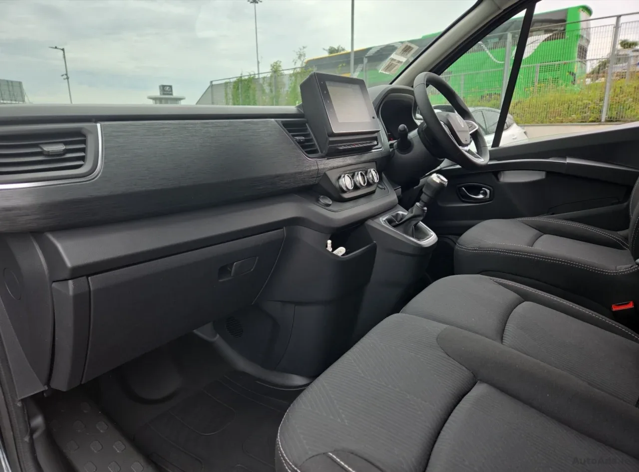 2026 Renault Trafic – photo 3