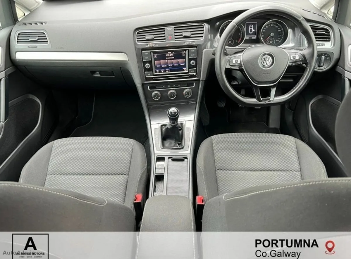2019 Volkswagen Golf – photo 2
