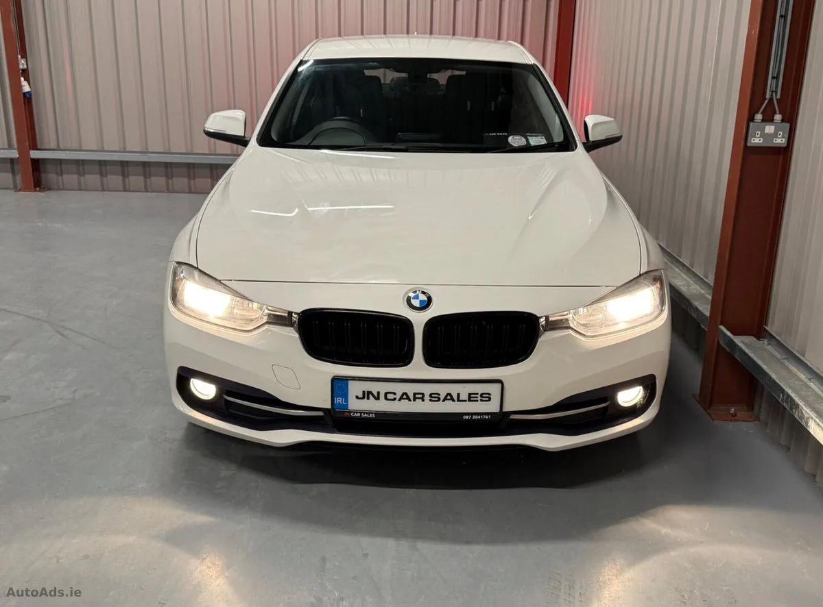 2015 BMW 3-Series – photo 6