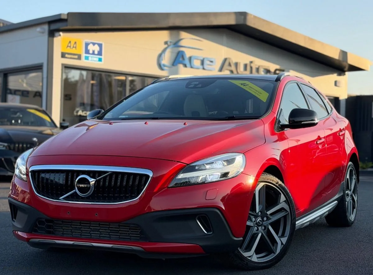 2018 Volvo V40