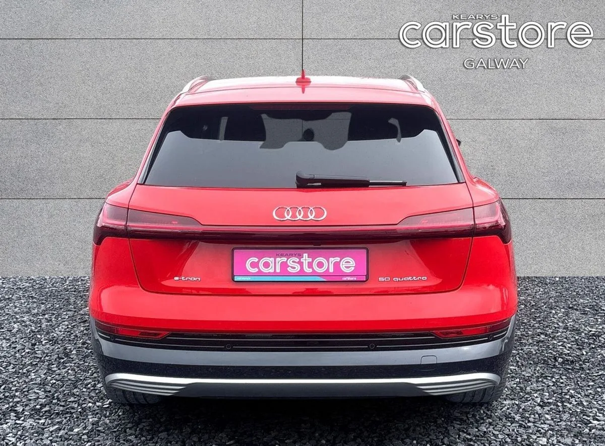 2022 Audi e-tron – photo 4