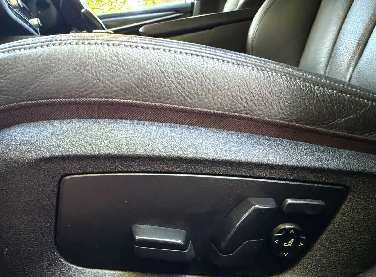 2021 BMW 5-Series – photo 16