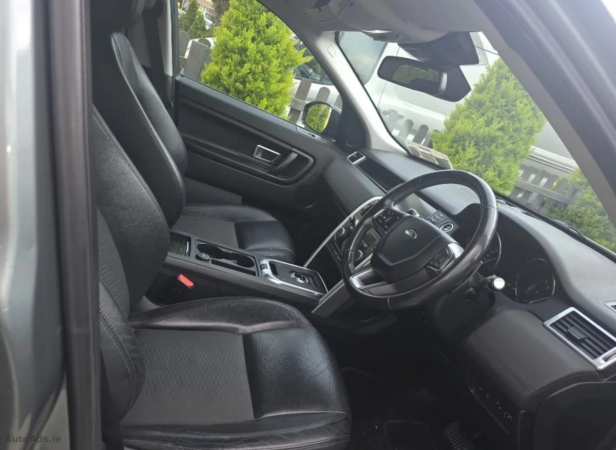 2015 Land Rover Discovery Sport – photo 14