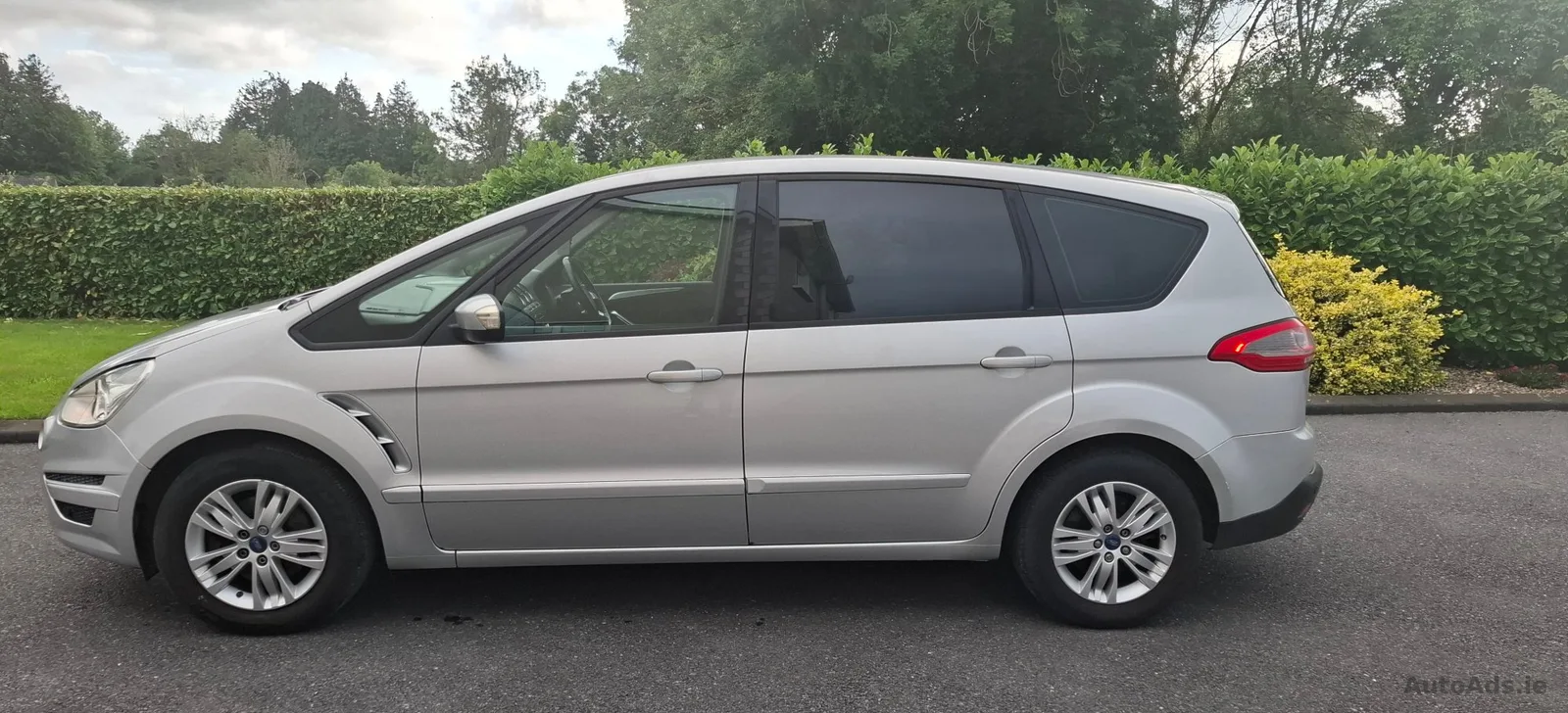 2015 Ford S-Max