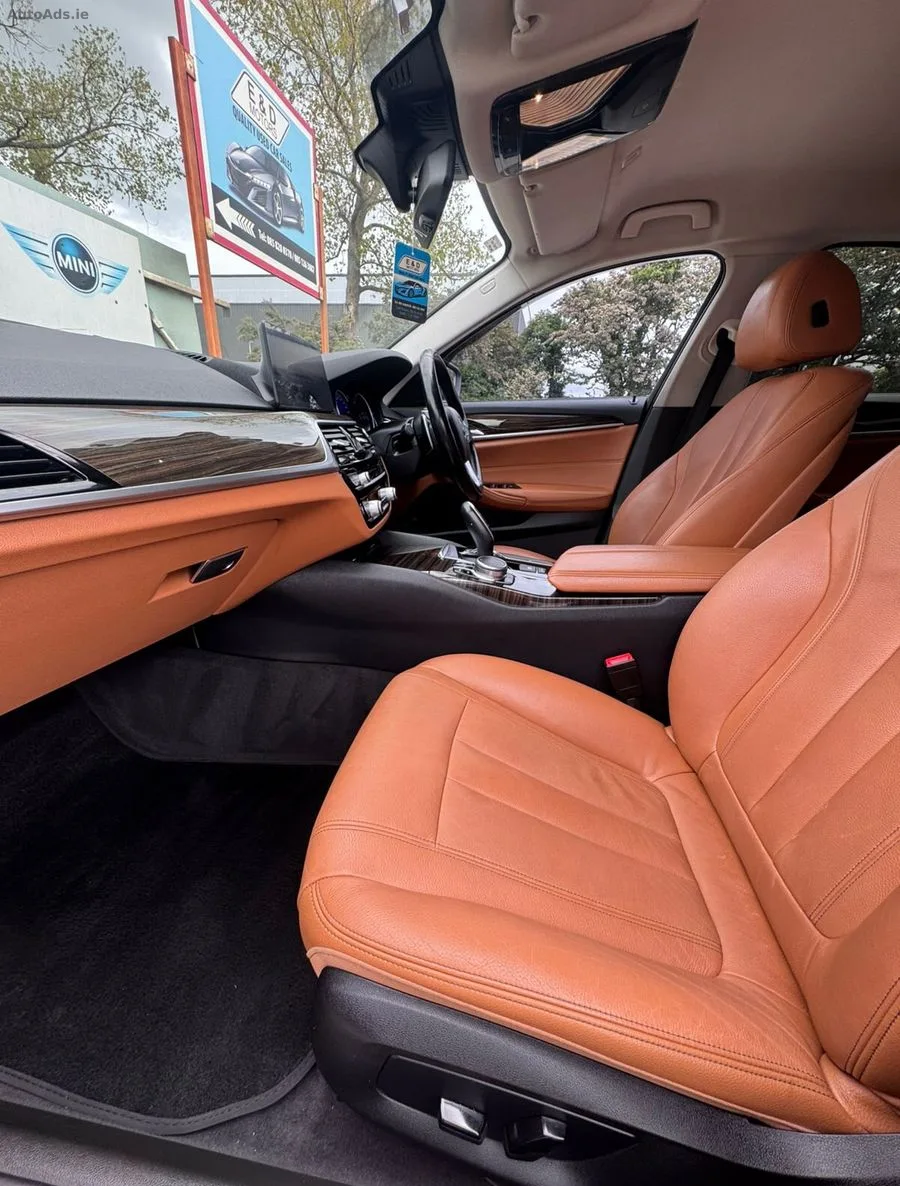 2018 BMW 5-Series – photo 15