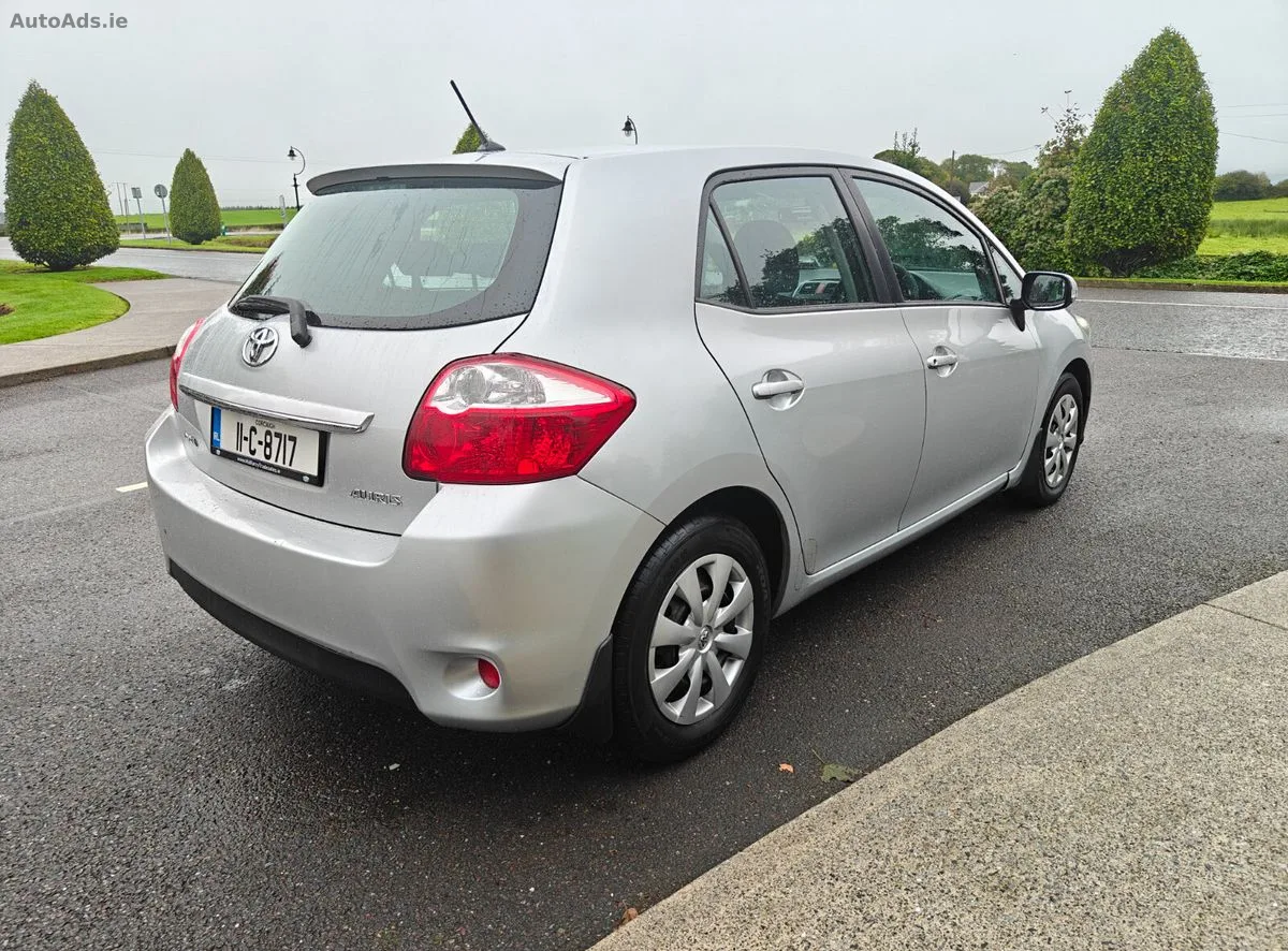 2011 Toyota Auris – photo 9