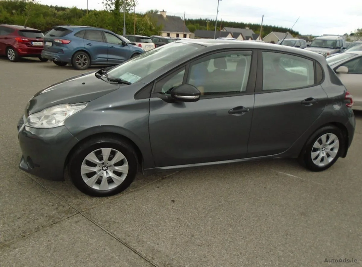 2015 Peugeot 208 – photo 9