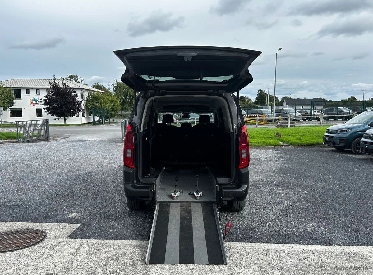 2024 Citroen Berlingo Multispace – photo 8