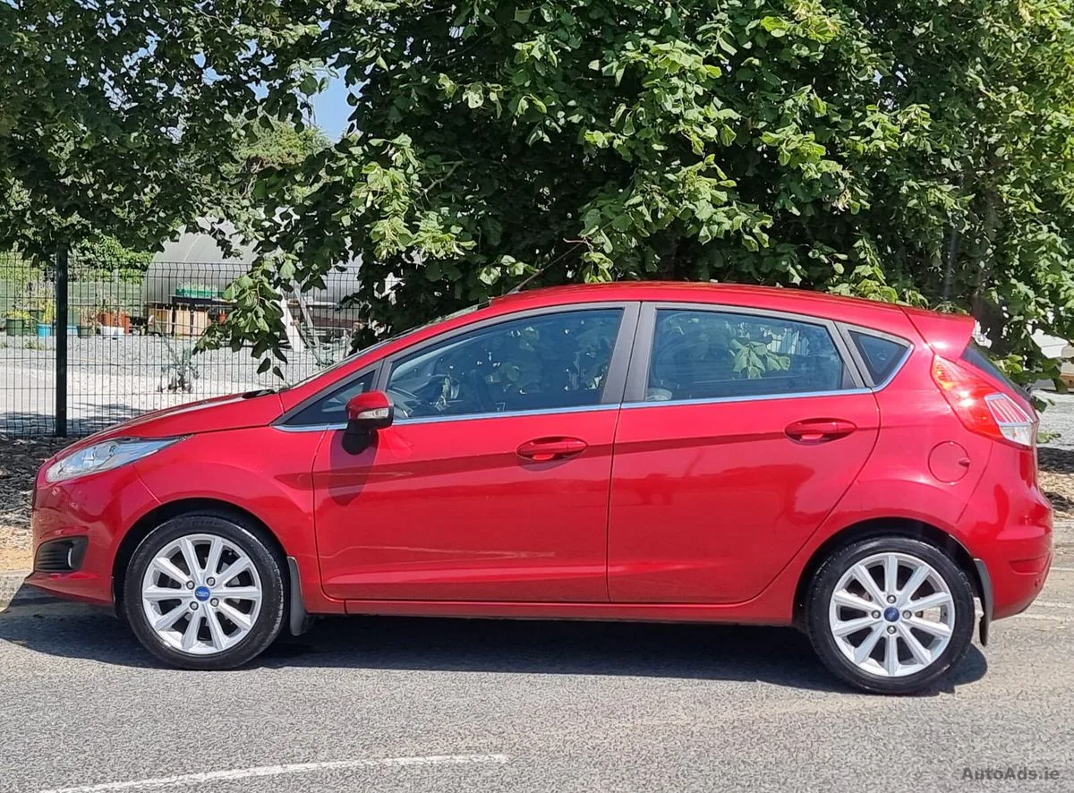 2016 Ford Fiesta – photo 10