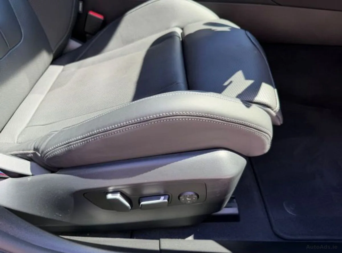 2025 BMW M5 – photo 18
