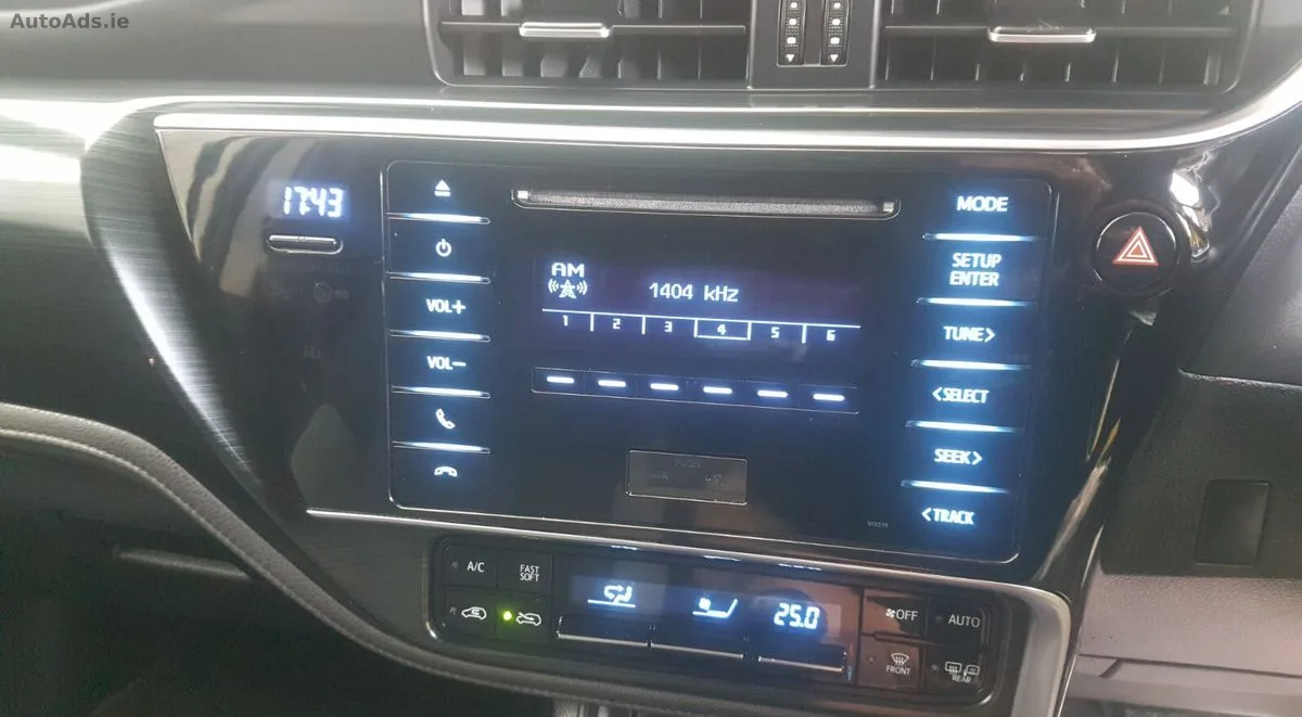 2019 Toyota Auris – photo 6
