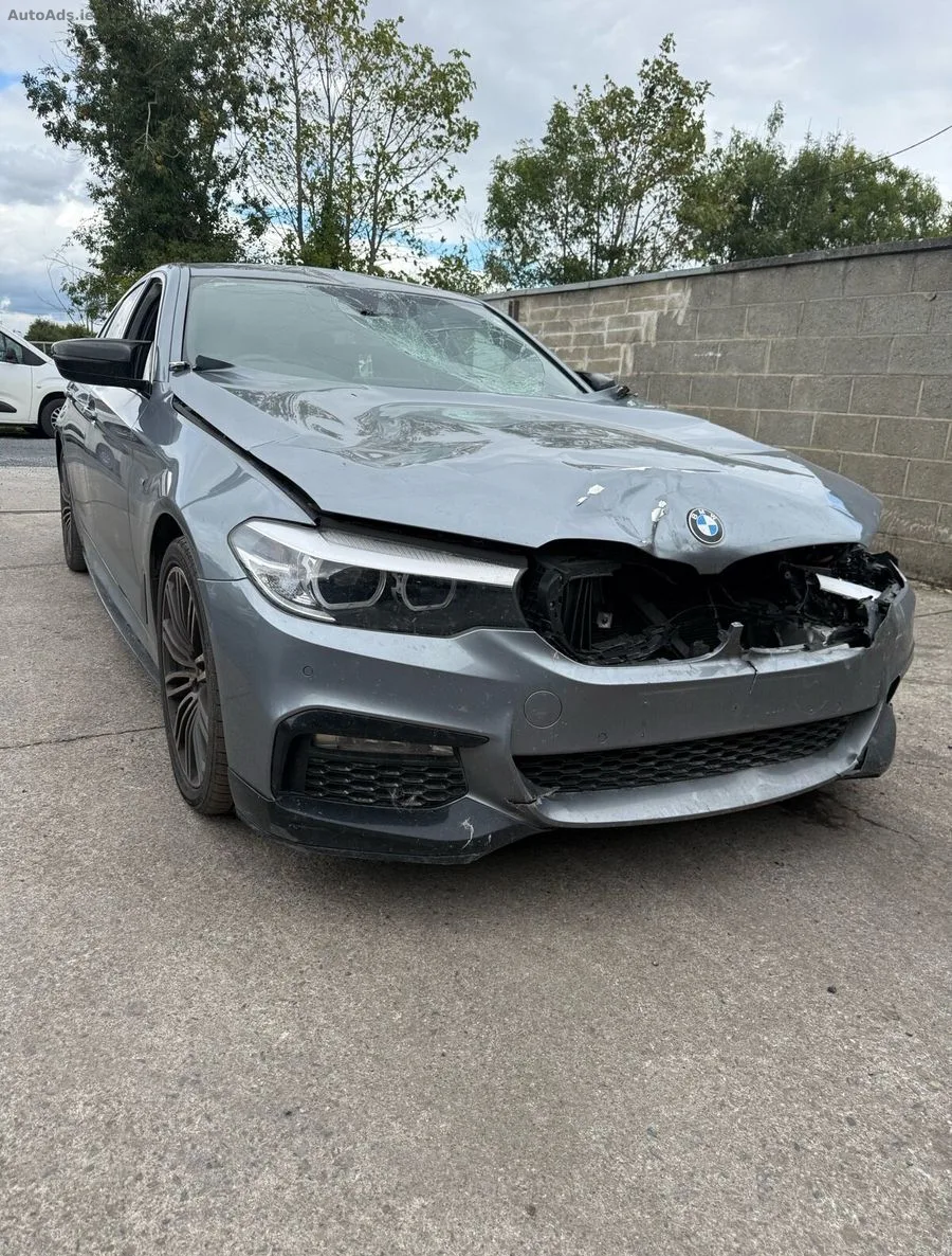 2018 BMW 520d G30 damaged