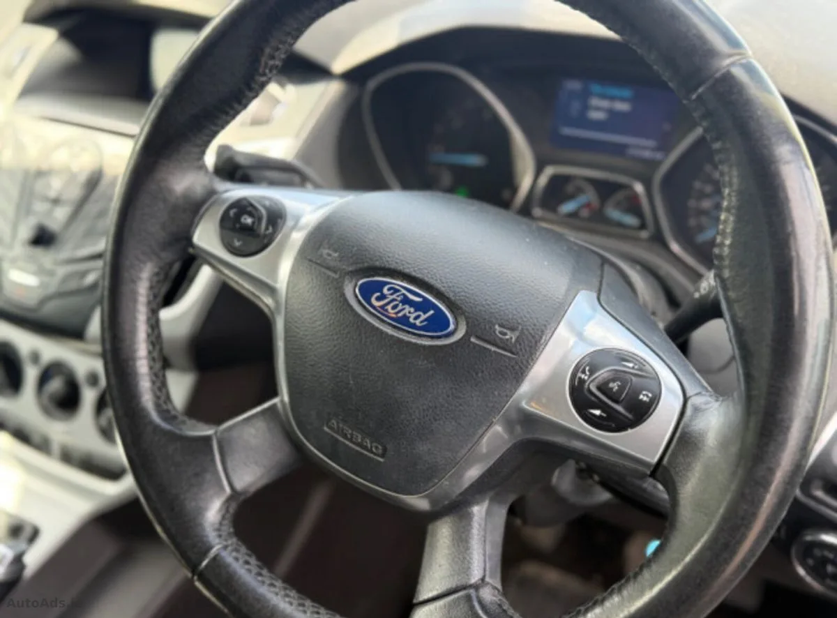 2015 Ford Focus – photo 9
