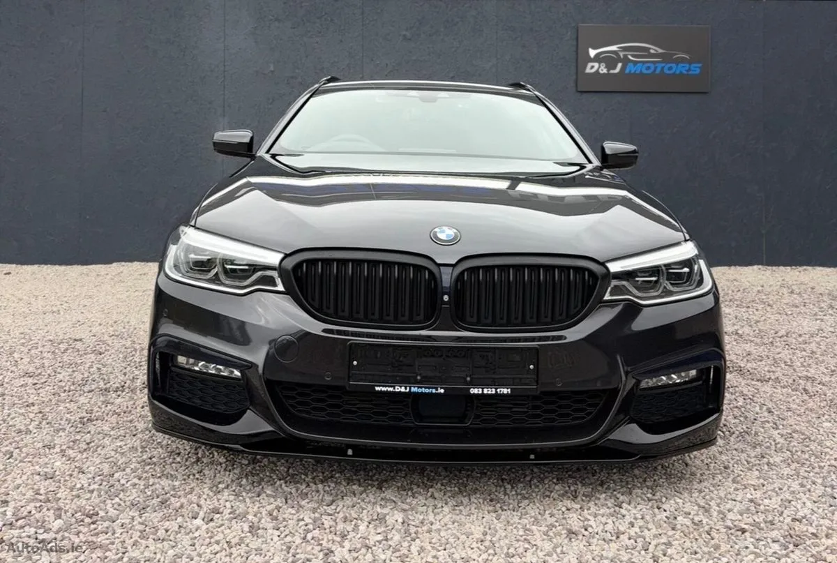 2018 BMW 5-Series – photo 14