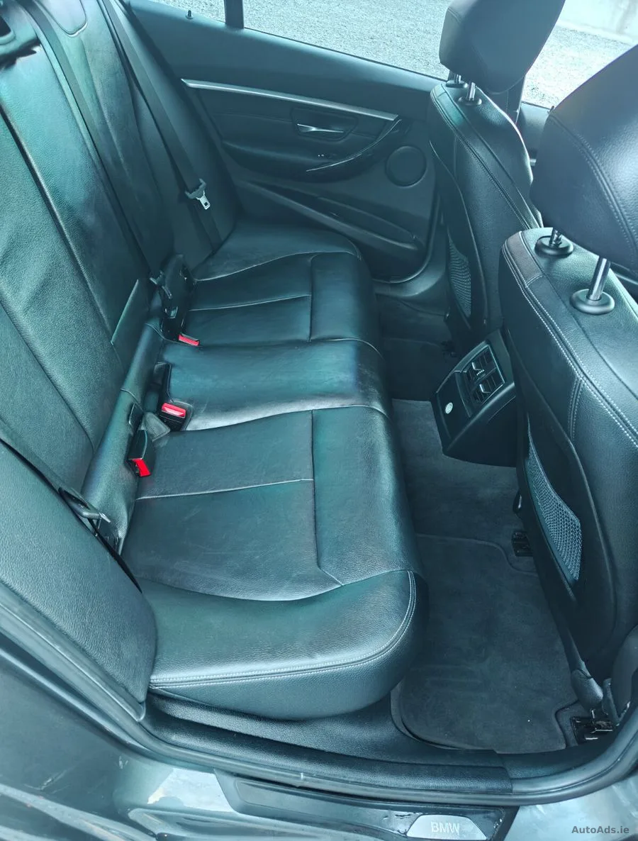 2016 BMW 3-Series – photo 15