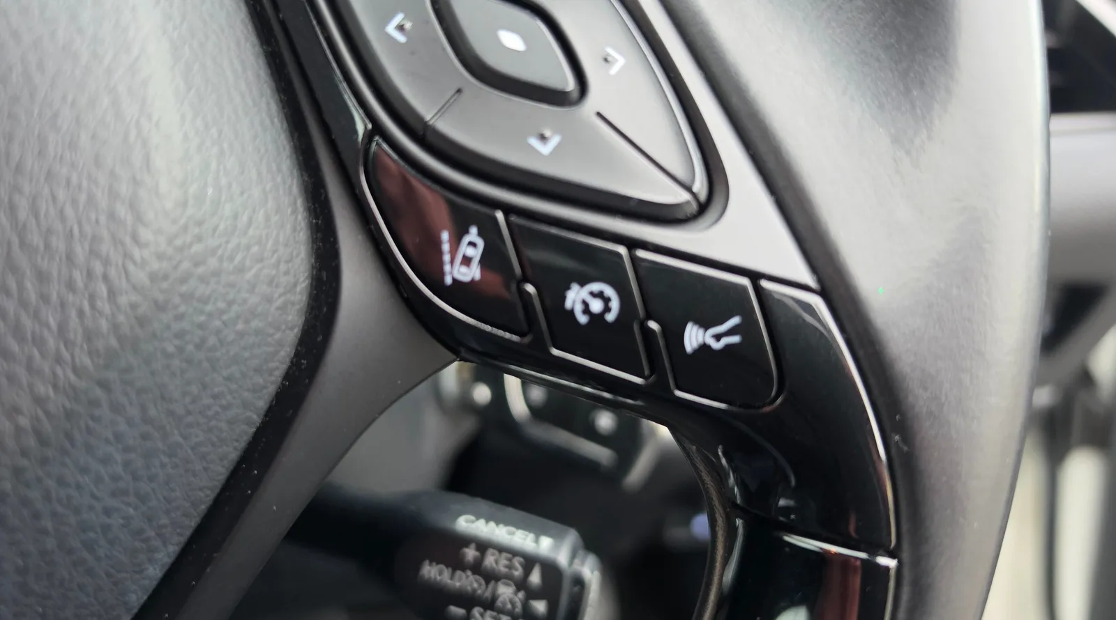 2017 Toyota C-HR – photo 5