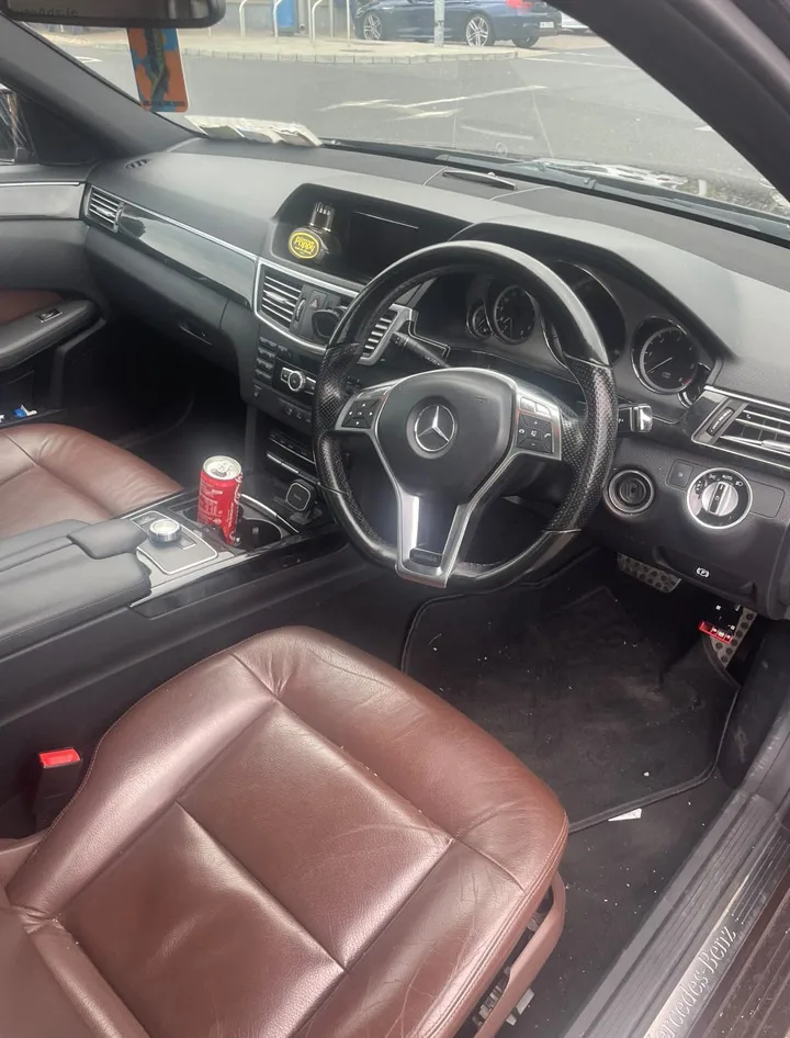 2012 Mercedes-Benz E-Class – photo 2