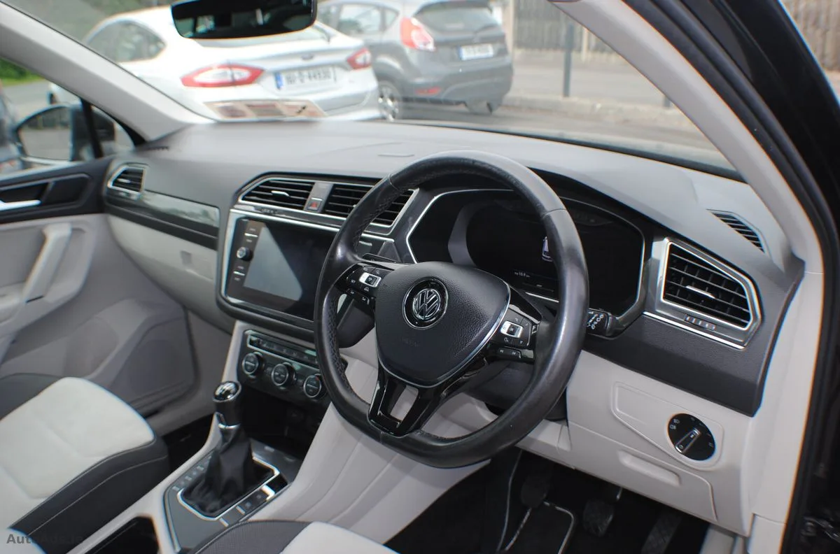 2018 Volkswagen Tiguan – photo 3