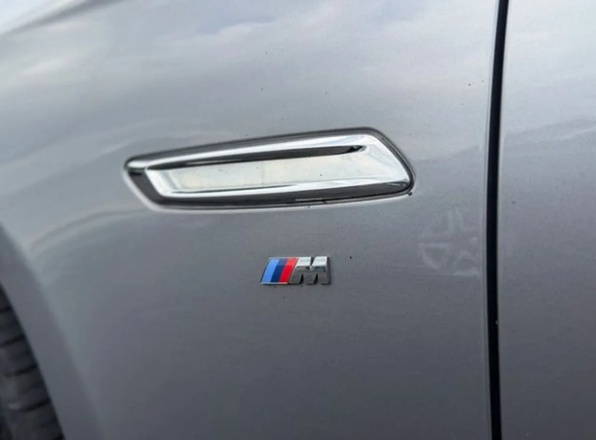 2016 BMW 5-Series – photo 10