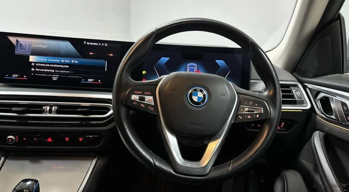 2022 BMW i4 – photo 7