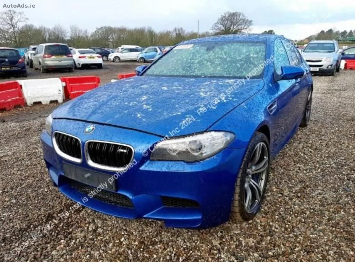 2013 BMW F10 M5 LCI BREAKING PARTS ONLY