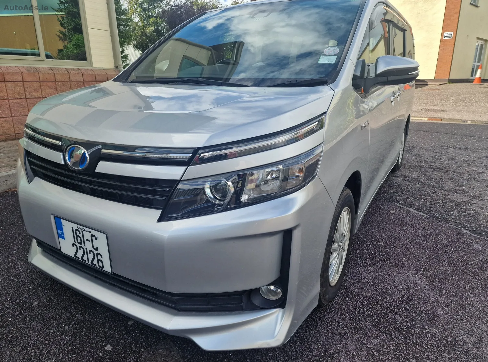 2016 Toyota Voxy – photo 6
