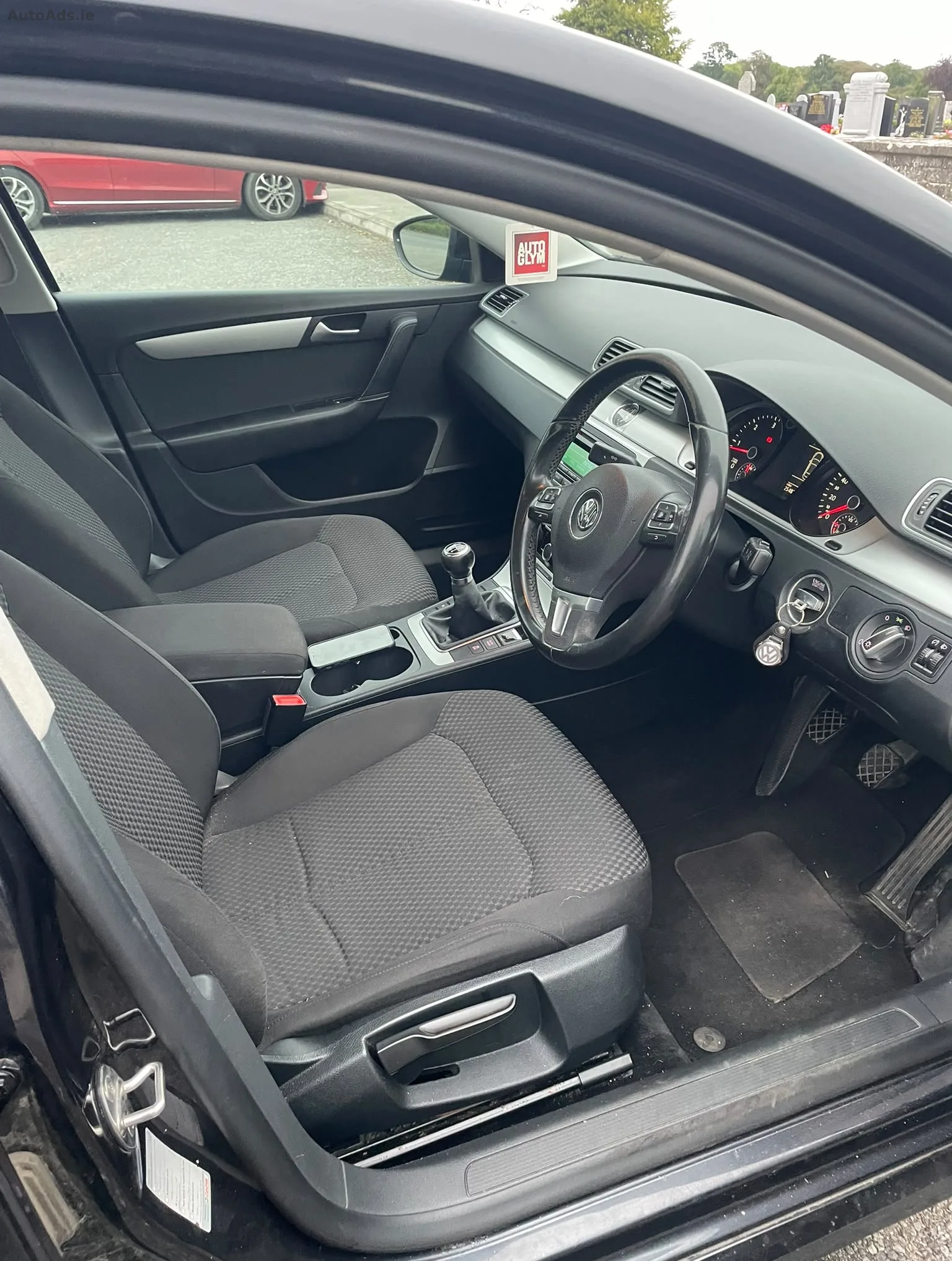 2012 Volkswagen Passat – photo 3
