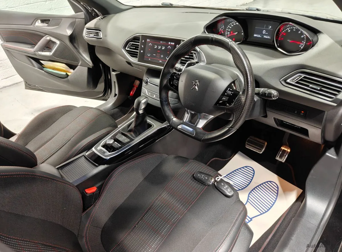 2018 Peugeot 308 – photo 13