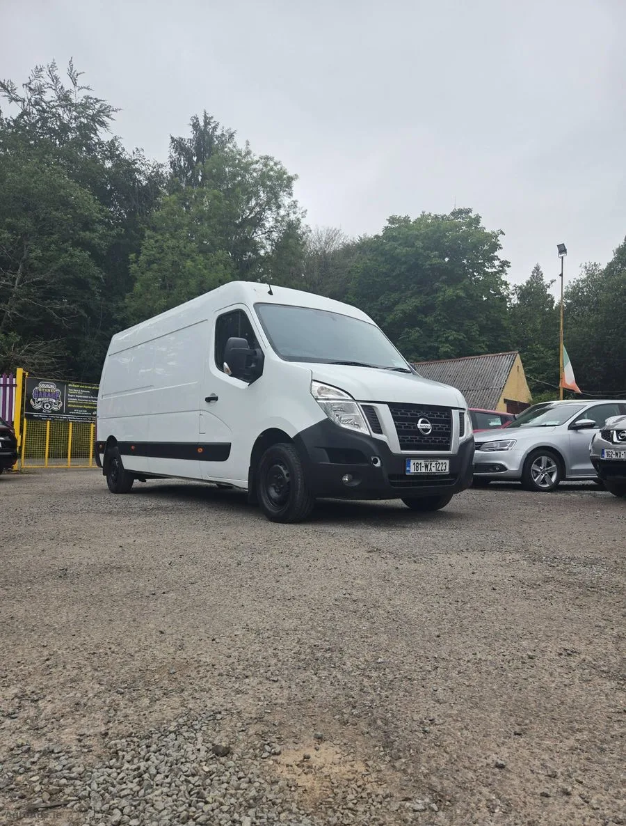 2018 Nissan NV400
