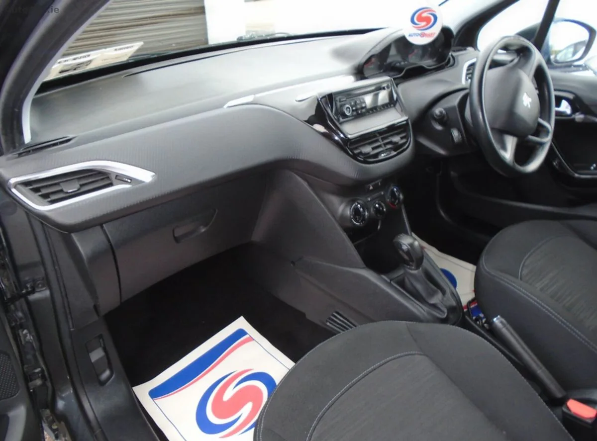 2015 Peugeot 208 – photo 15