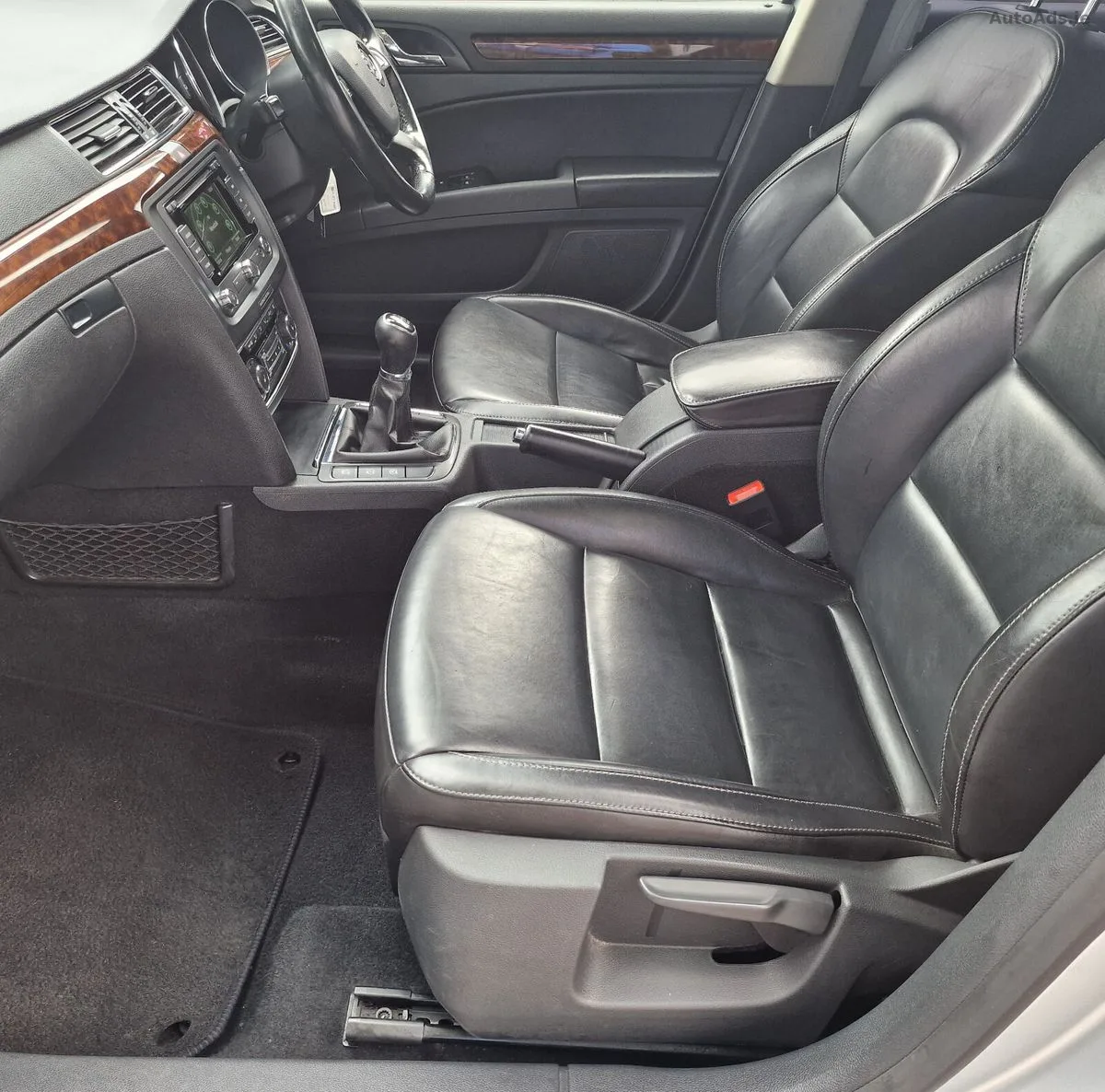 2015 Skoda Superb – photo 12