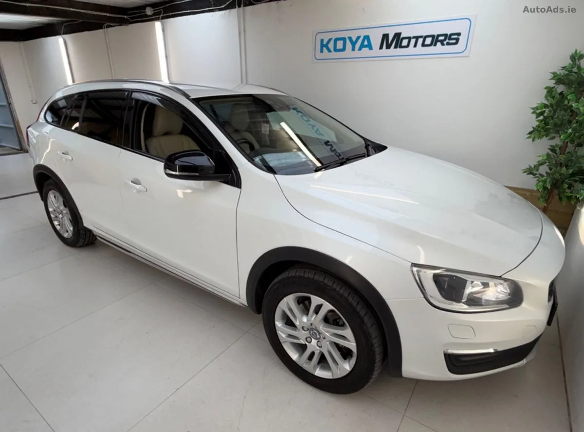 2017 Volvo V60 – photo 16