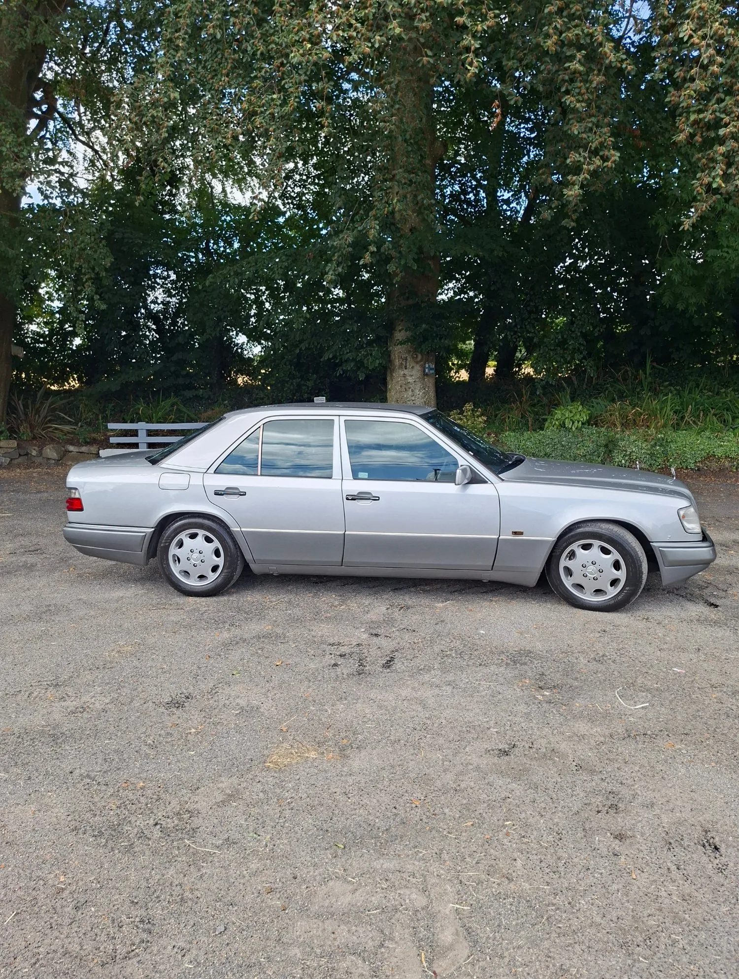 1993 Mercedes-Benz W124