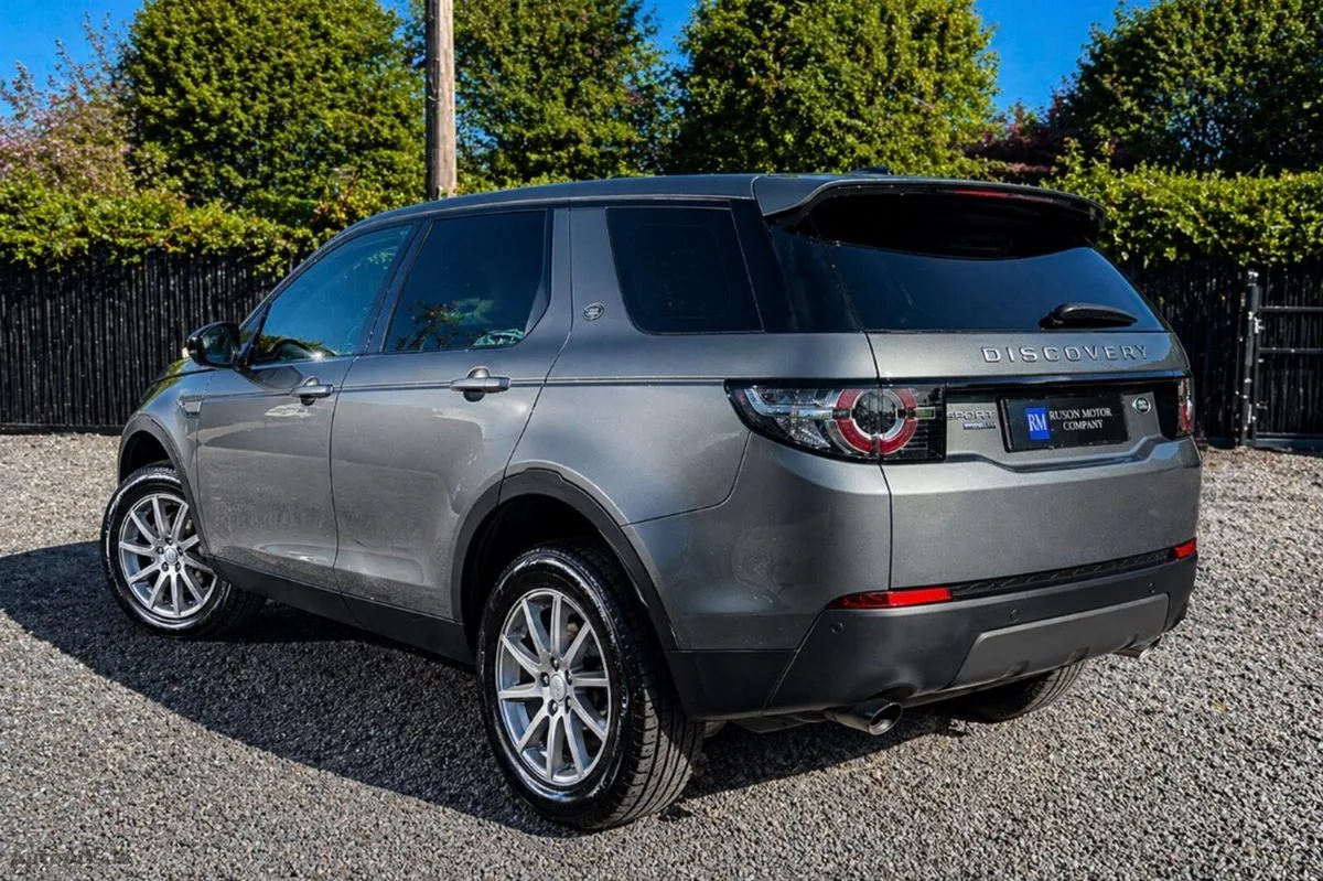 2015 Land Rover Discovery Sport – photo 4