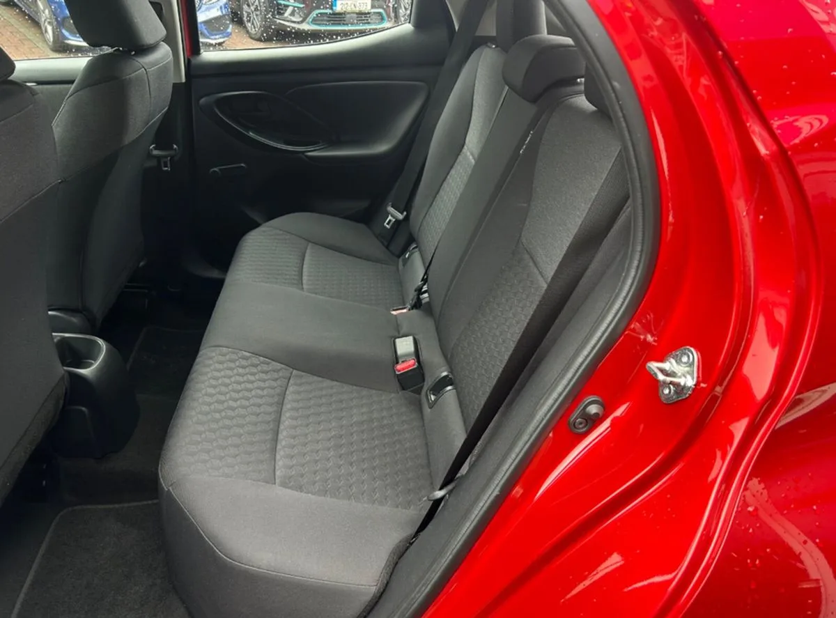 2022 Toyota Yaris – photo 12